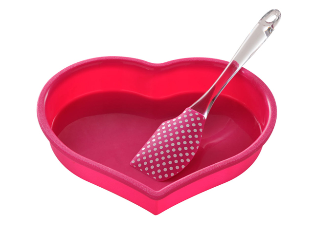 BRAND NEW HEART SHAPED BAKING SILICONE CUPCAKE CAKE SPATULA MEASURING SPOONS - Picture 3 of 5