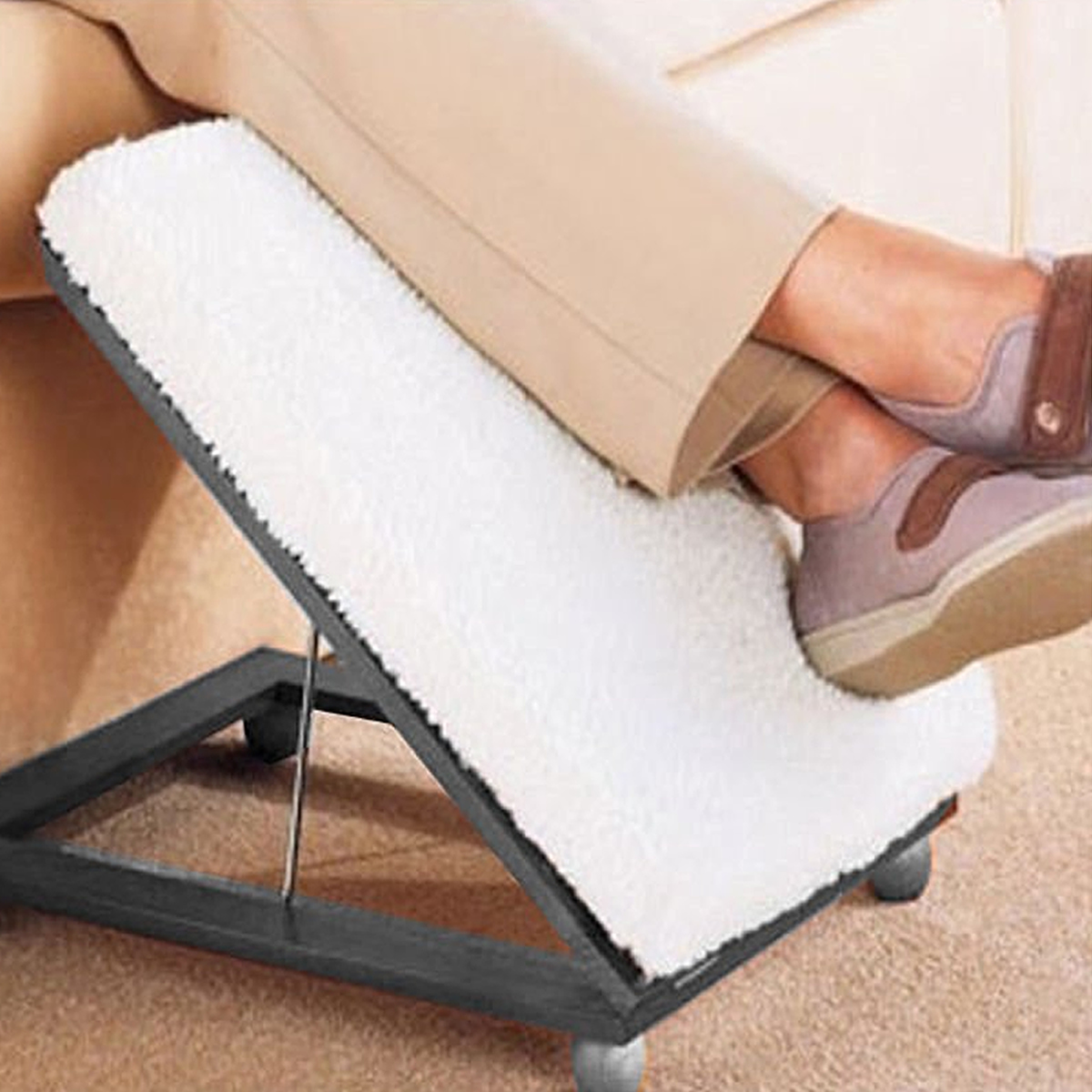 adjustable-footrest-foot-stool-comfortable-height-angle-leg-rest